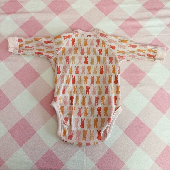 Lot of 4 100% cotton baby jumpsuits and bodysuits Size 3M 0-3M - Picture 3 of 11